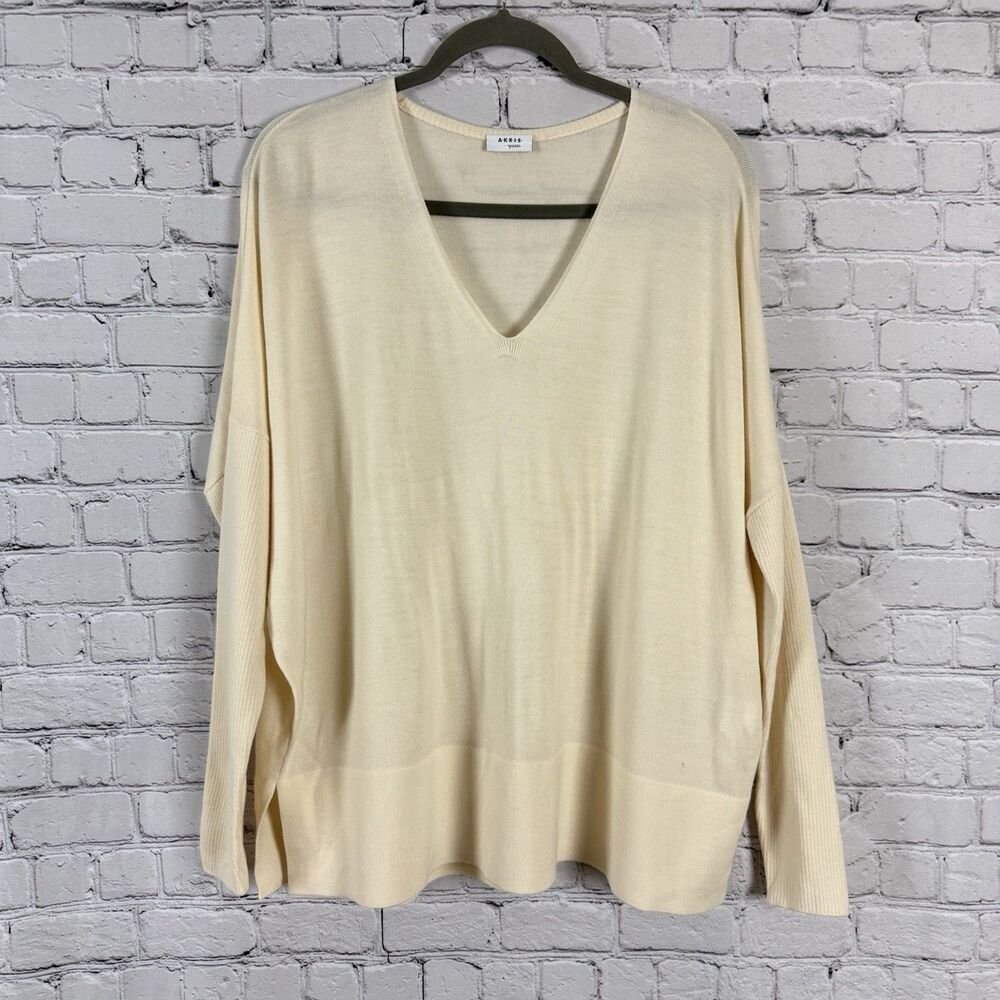 Akris Punto Wool V-Neck Pullover Sweater Dolman Sleeve Women US Size 8 Ivory Top